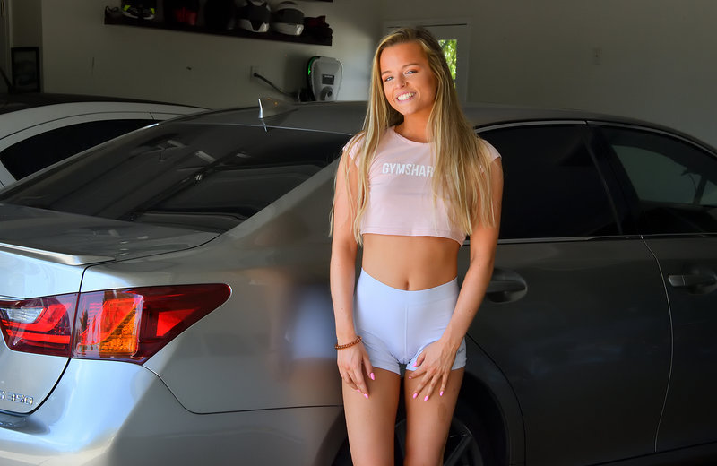 Анютка, 19 лет, 2 размер груди